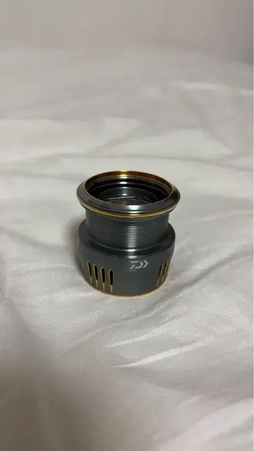 다이와 23 에어리티 LT2500S-XH 새상품 스풀