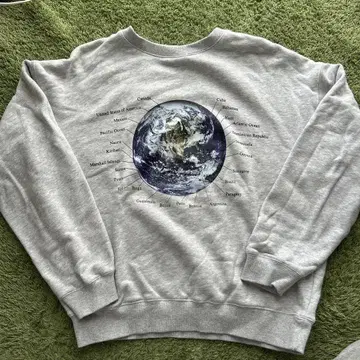 [ UNISEX ] MOON/EARTH 맨투맨