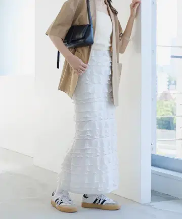 새상품급 Kastane 프릴 l라인 스커트