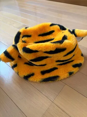 호랑이 귀 달린 플리스 햇