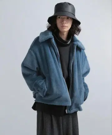 HARE 인조 모피 ZIP 블루종