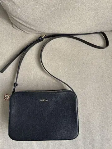 FURLA 숄더백 블랙 훌라