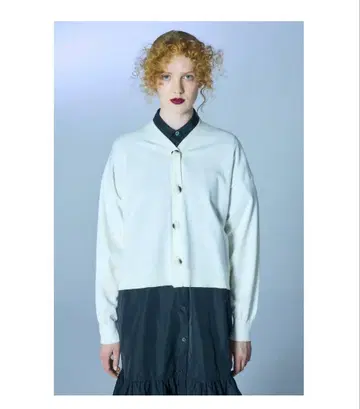 엔폴드 BOX CARDIGAN 화이트