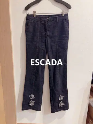 ESCADA 에스카다 데님 팬츠 S 사이즈 슬림 레그 라인 슬릿