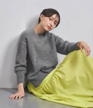 UNITED ARROWS 폭스 캐시미어 크루넥 니트 그레이