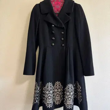 돌리걸 바이 안나수이 ANNA SUI 밑단 자수 블랙 플레어 롱 코트