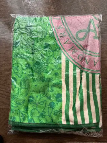Mrs. GREEN APPLE MGA 팝업 스토어 담요 경품