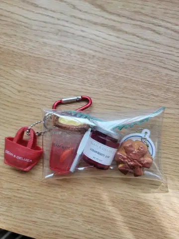 가챠 파우치 DEAN & DELUCA 스트로베리 잼 세트