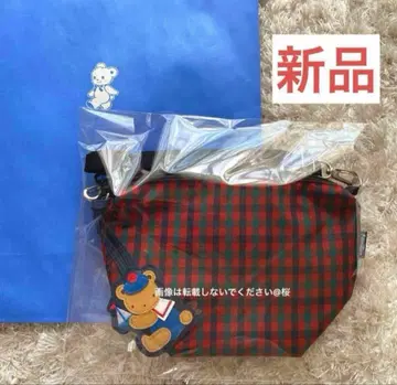 새상품 familiar 파미리아 미니백 보트형 참 숄더백