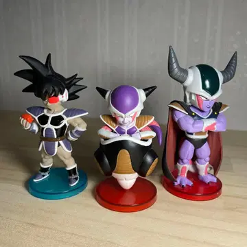 [드래곤볼 월드 컬렉션] 타레스, 프리저, 콜드 대왕 3체 세트