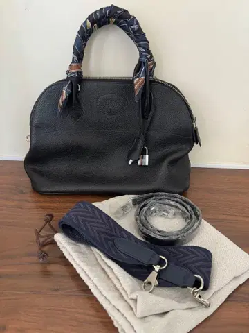 부갓티 4U 블랙 가죽 핸드백 스카프 포함 볼리드 라쿠텐