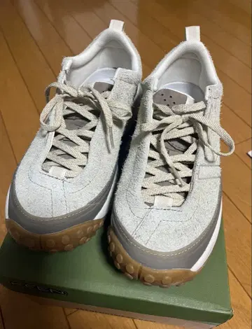 킨 에스 미노 스니커즈 KEEN
