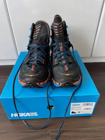 호카오네오네 스니커즈 트레킹 슈즈 27cm