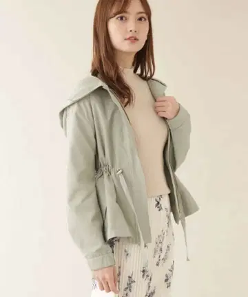 지금 계절에 딱! 질바이 카키 마운틴 후드티 S 정가 17,270엔