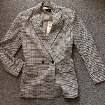 ZARA XS