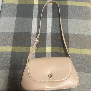 핑크 숄더백