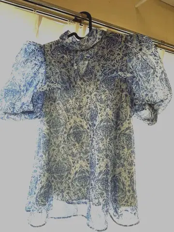 [SNIDEL] 오간자 시스루 블라우스 (블루)