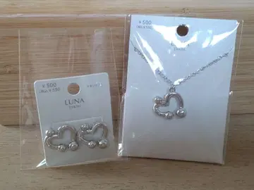 하트 로고 목걸이 & 귀걸이 실버 색상