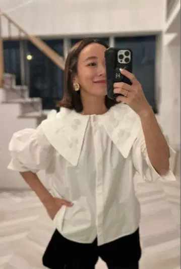 로지몬스터 프릴 화이트 셔츠