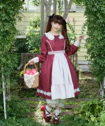 axes femme kawaii 동화의 소공녀 원피스