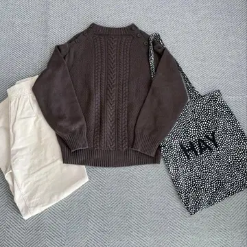 [주말 가격 인하] 새상품급 dessin 해밀턴 울 아란 니트 데셍