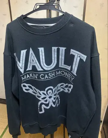VAULT Makin' Cash Money 맨투맨 트레이닝복 하렘