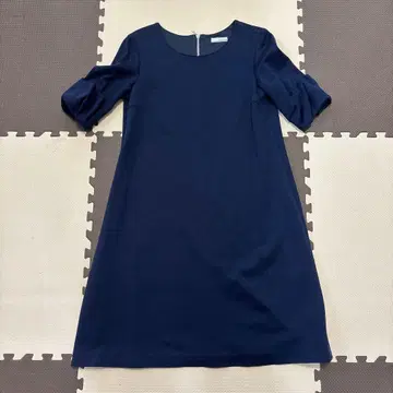 BEATRICE 네이비 7부 소매 원피스