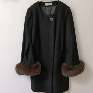 BARNEYS NEW YORK 블랙 울 코트