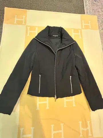 FOXEY NEW YORK 블랙 패딩 자켓 40