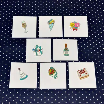 [ 미사용 ] SHINee 10주년 핀 배지 8종 컴프