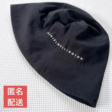 DANIEL WELLINGTON 블랙 버킷햇