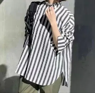 일본제 [spick&span] 프릴 칼라 스트라이프 셔츠