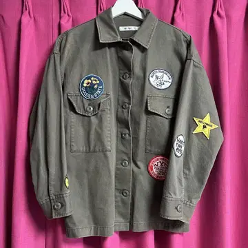 MOUSSY 패치 부착 밀리터리 자켓 프리 사이즈