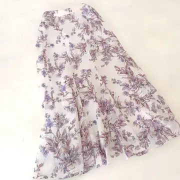 플레어 스커트 꽃무늬 38 사이즈