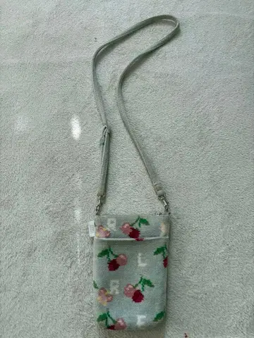 FEILER 페이러 키프 스마일링 체리 스마트폰 숄더