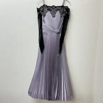 연보라 플리츠 드레스 레이스 장식
