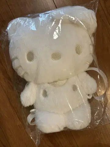 키티 봉제 인형 백팩 아베일