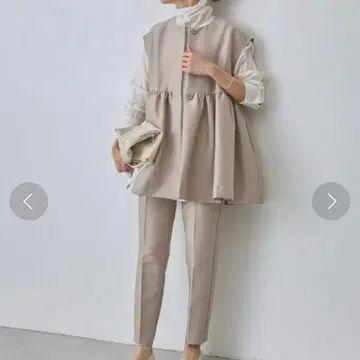 BEARDSLEY 페플럼 개더 베스트