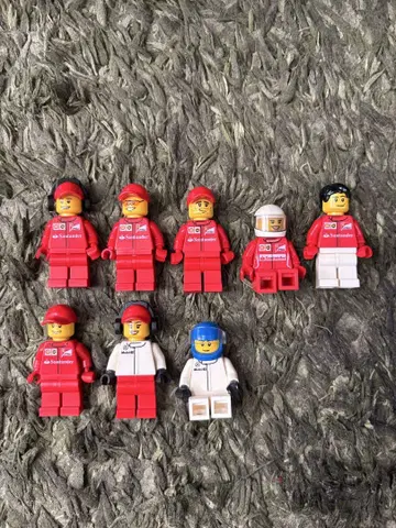 LEGO 미니 피규어 8체 세트 페라리 메르세데스 벤츠 F1