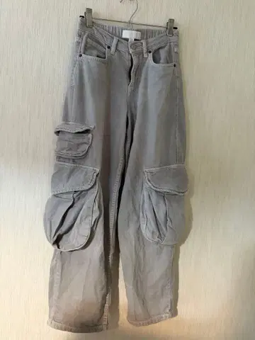 그레이 벌룬 실루엣 카고 데님