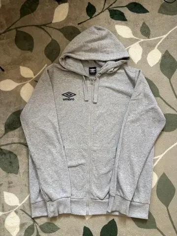 umbro 후드 부착 집업 후드티 그레이