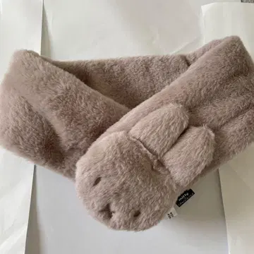 OPAQUE.clip 머플러 베이지