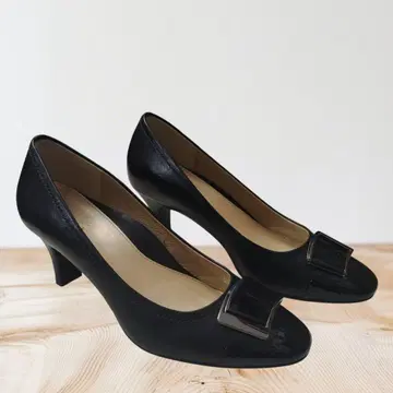 Pitti 블랙 가죽 하이힐 펌프스 23.5