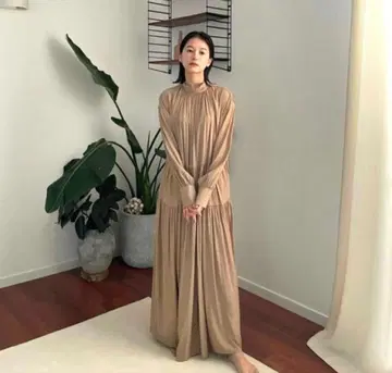 CLANE 클라네 플레어 원피스 드레스