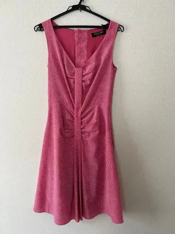 폴스미스 슬리브리스 핑크 원피스