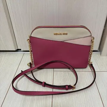 MICHAEL KORS 핑크 숄더백