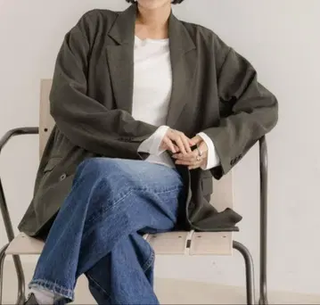 [ 새상품급 ] 로리즈팜 자켓 완판 색상 차콜 그레이