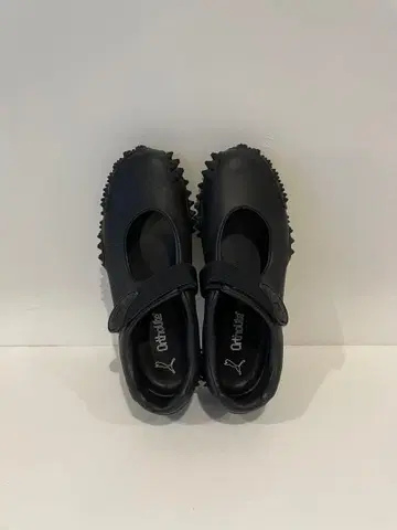 [ 새상품급 ] PUMA MOSTRO FEYLTH 23.5