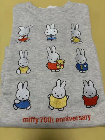 미피 70주년 맨투맨