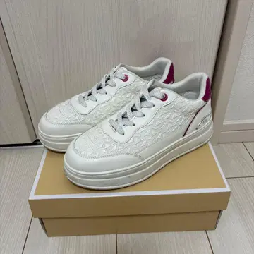 마이클코어스 스니커즈 23.5cm